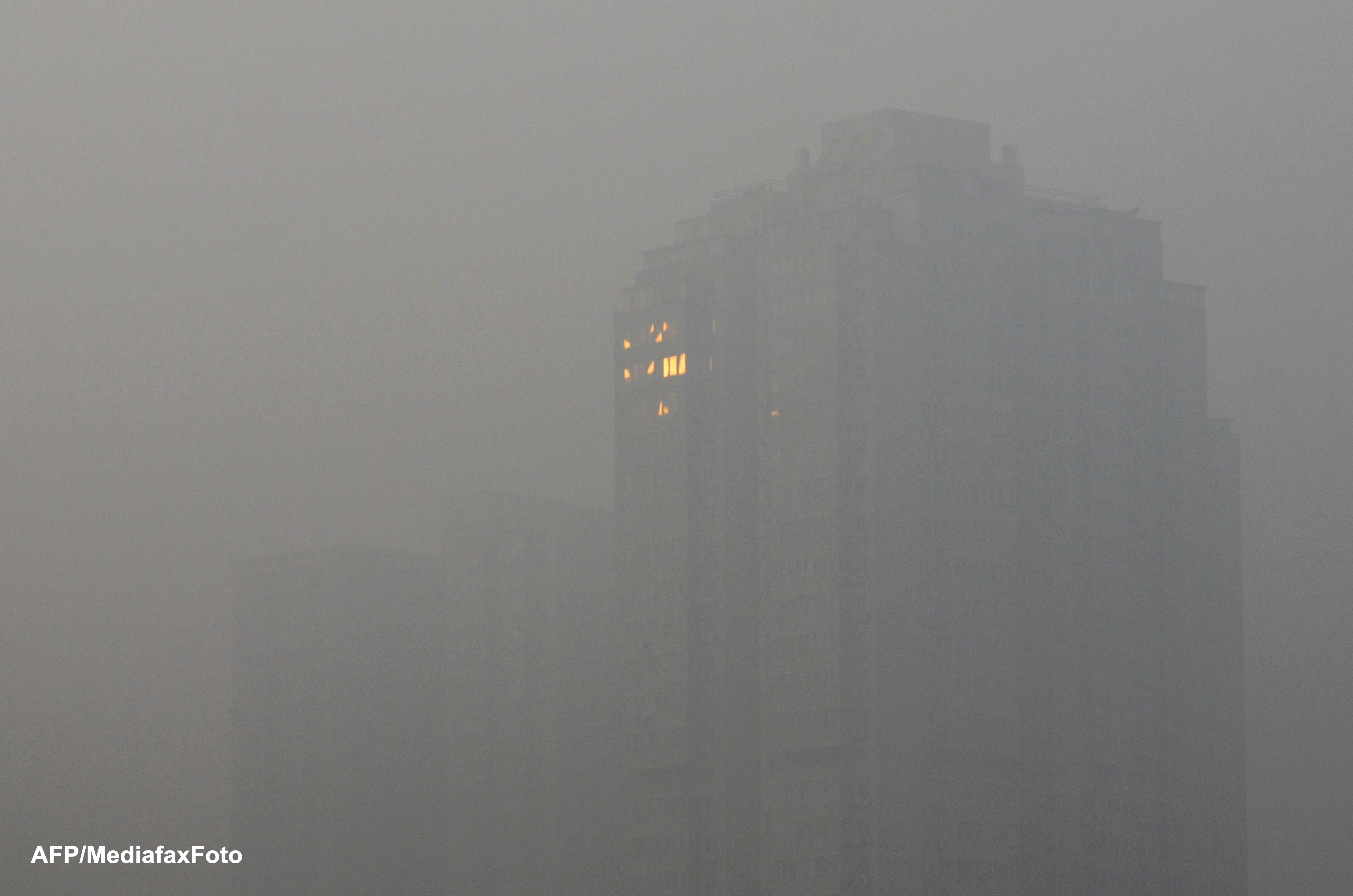 Un incendiu intr-o fabrica din estul Chinei a ramas neobservat aproape trei ore din cauza poluarii