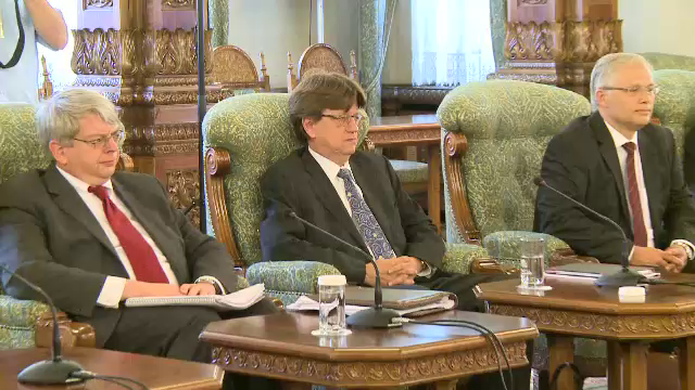 Guvernul isi incalca promisiunea fata de FMI. Cine ajunge in frunte companiilor de stat