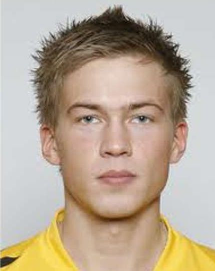 Accidentare socanta in timpul unei meci de futsal. Piciorul unui sportiv, strapuns de o aschie. FOTO