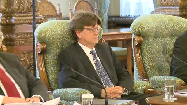 Pensii si salarii majorate, TVA mai mic la paine. Principalele puncte ale negocierilor cu FMI