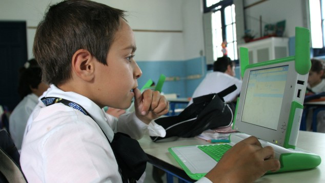 Mici, dar voinici. La sapte ani, cativa copii vor invata sa creeze propriile jocuri si aplicatii