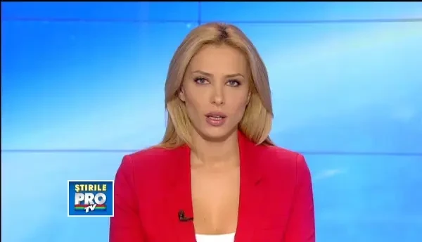 Andreea Marin, la un pas de accident in drum spre casa. "Am fost urmarita si hartuita"