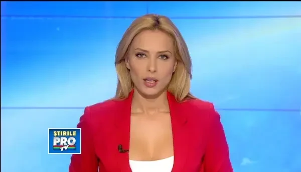 Fermierii din Alba recolteaza porumbul in luna ianuarie