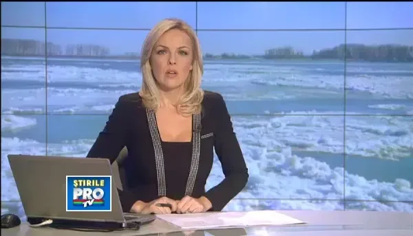 Accident pe Dunare: o barca in care se aflau 10 persoane s-a rasturnat. Un barbat a murit