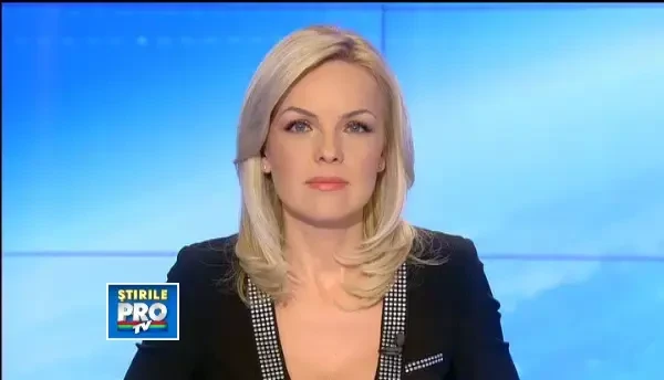 Politistii de frontiera din Mehedinti l-au salvat pe Rudolf, un pui de caprioara care era sa moara