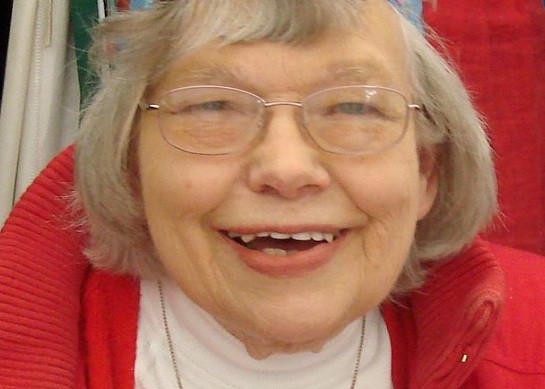 Ce a descoperit o femeie cand s-a uitat pe peretele bisericii. "Nu este foarte flatant". FOTO