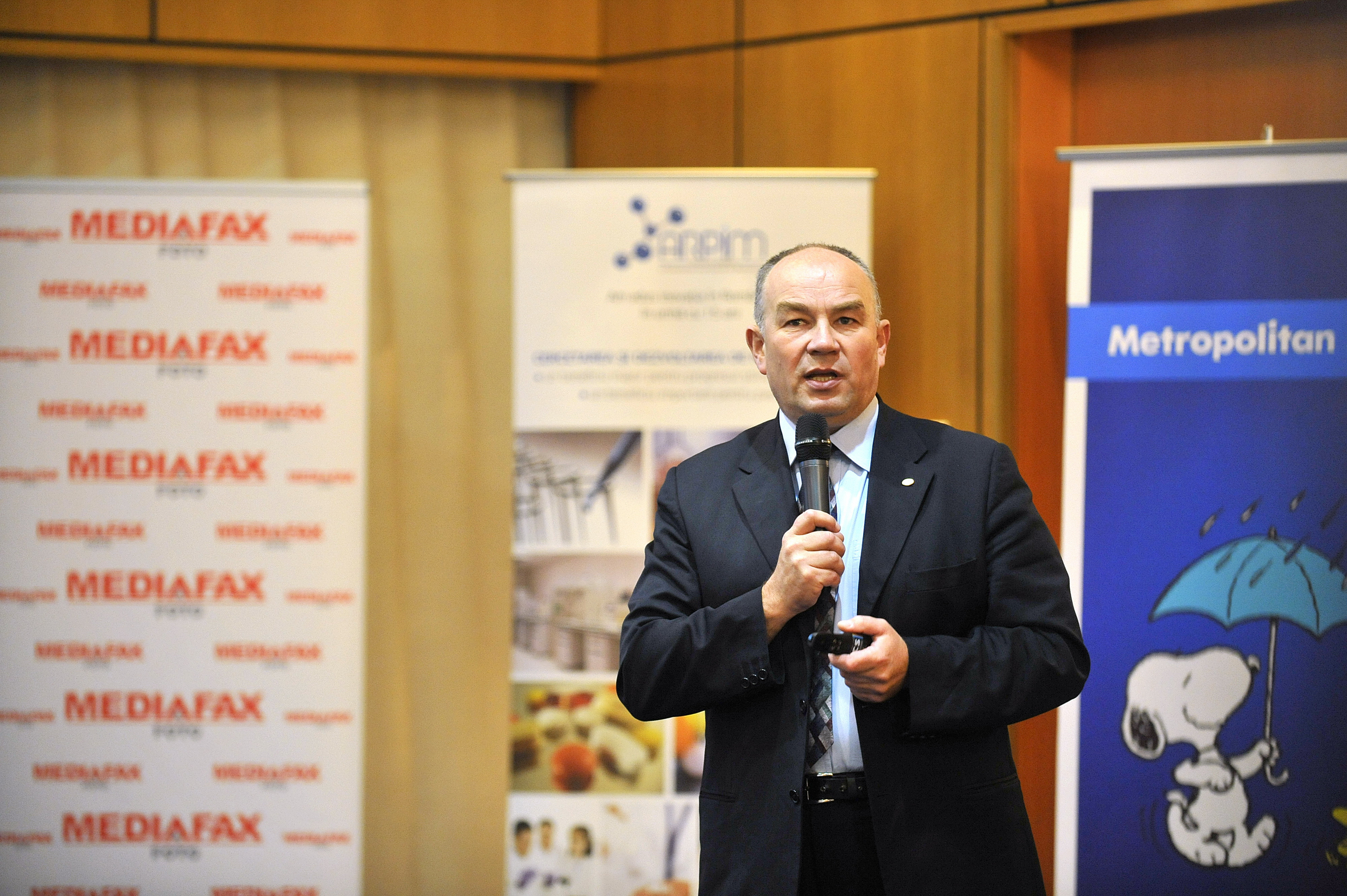 Marius Filip, medicul sef al CNAS, a fost demis. Motivele nu au fost facute publice