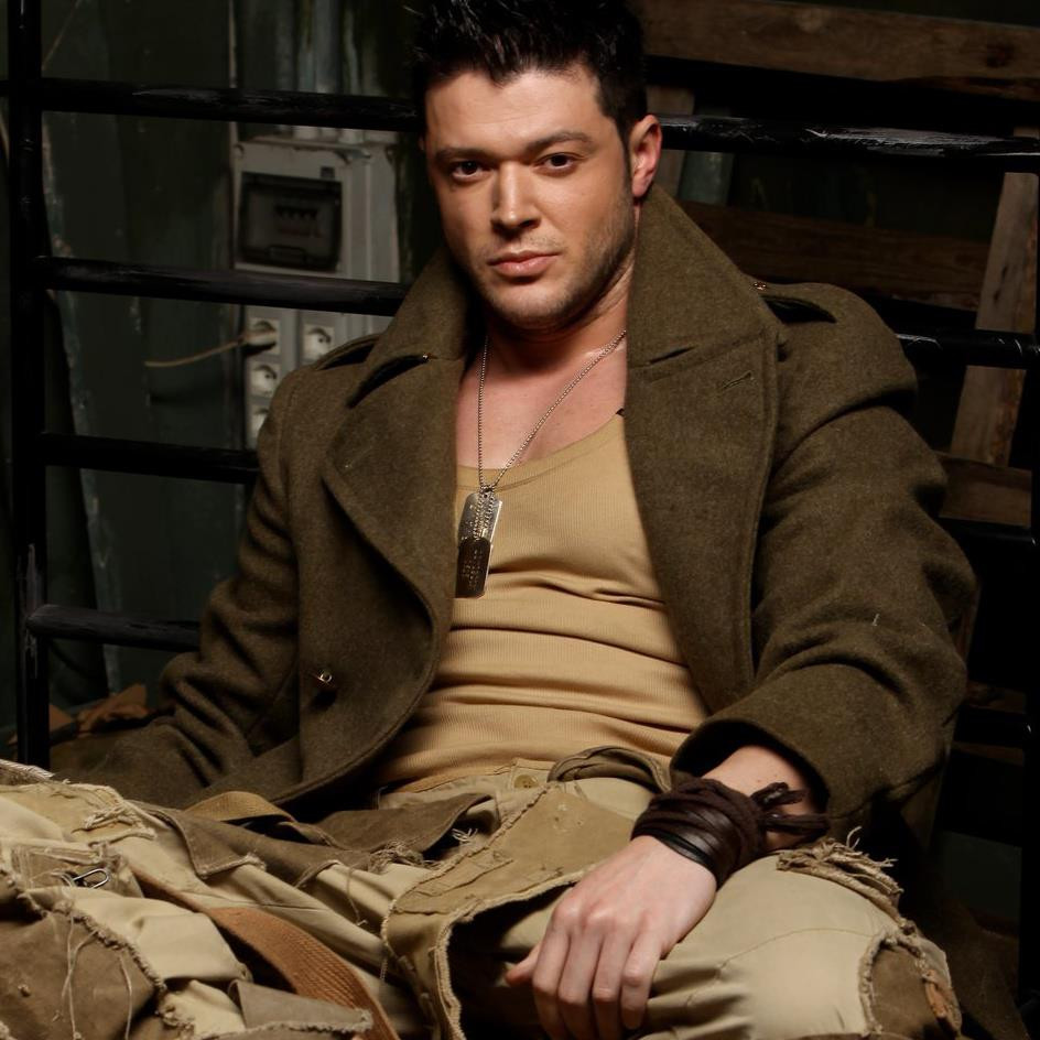 "Cu dedicatie pentru Anda Adam". Piesa pusa de Victor Slav pe Facebook i-a bulversat pe fani. VIDEO