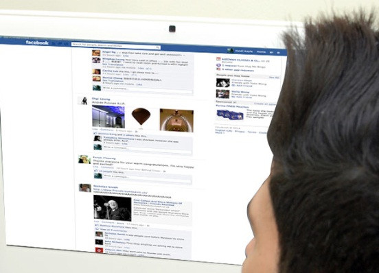 Ce a gasit o adolescenta pe pagina de Facebook a iubitului. "Nu credeam ca e in stare de asta"