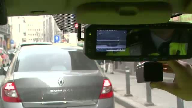 Spaima soferilor indisciplinati.Masinile de politie care filmeaza si "aud" tot ce intampla in trafic