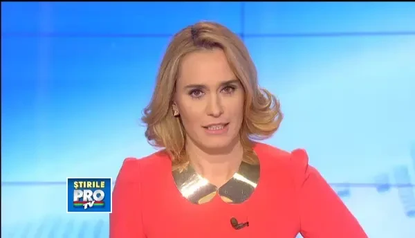 Tinuta indrazneata pentru Jennifer Lopez la premiera celui mai nou film al sau