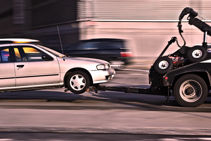 Aplicatia care vine in ajutorul soferilor. Cum scapi de ridicarea masinii din locurile interzise