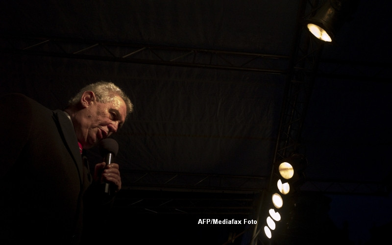 Milos Zeman, pe primul loc in scrutinul prezidential din Cehia