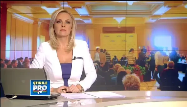 Crin Antonescu, replica pentru Tariceanu: Nu ne putem bate joc de munca a mii de colegi