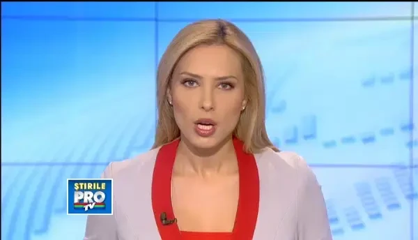 Incendiul puternic din cartierul 23 August din Capitala, care a cuprins doua case, a fost stins