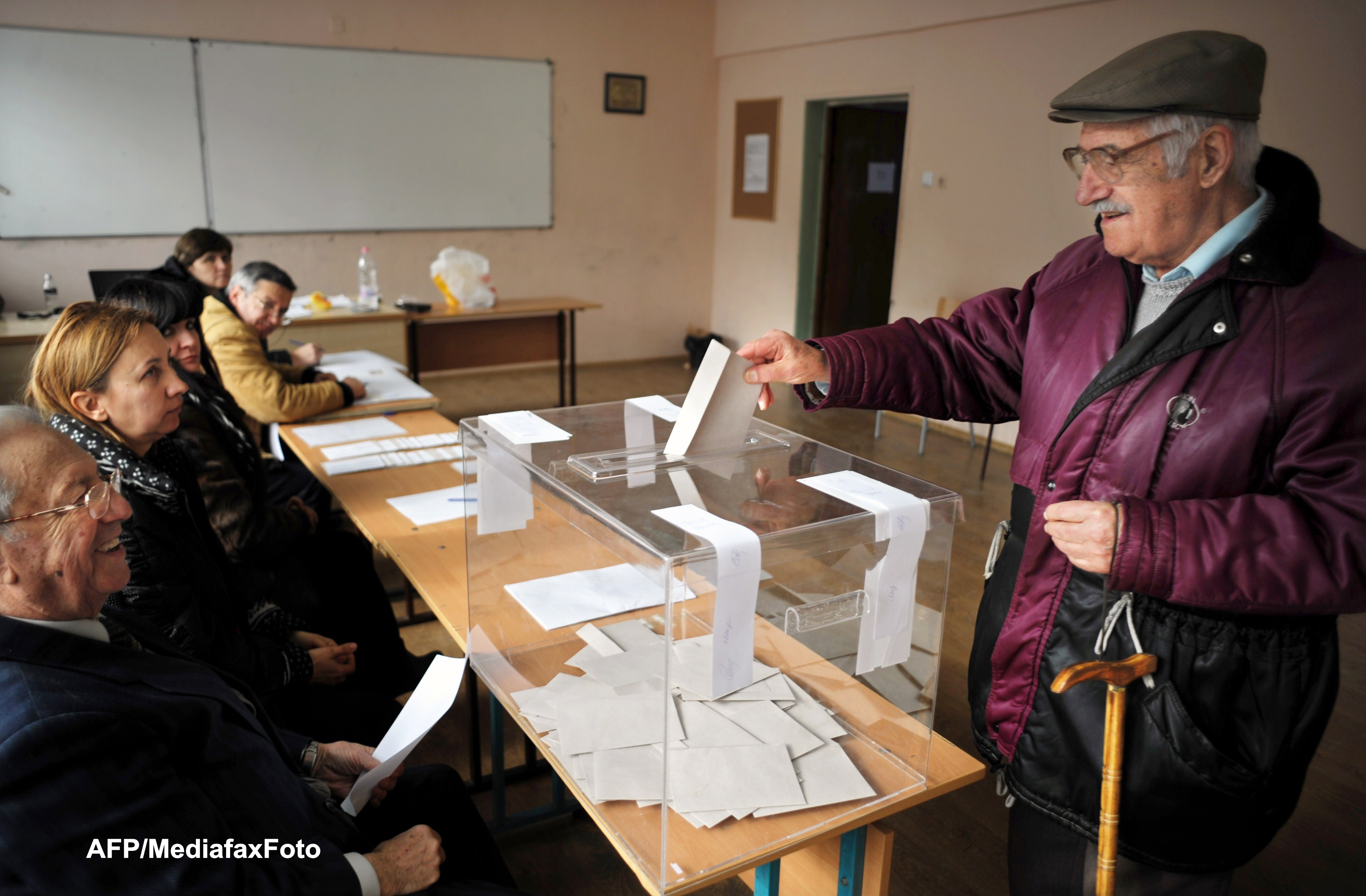Referendumul privind centrala nucleara din Bulgaria, invalidat din cauza participarii reduse la vot