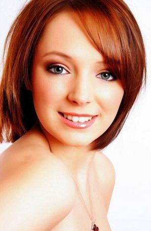 "E greu sa speri la asta dintr-un scaun cu rotile". Cum s-a schimbat in 6 luni viata unei tinere