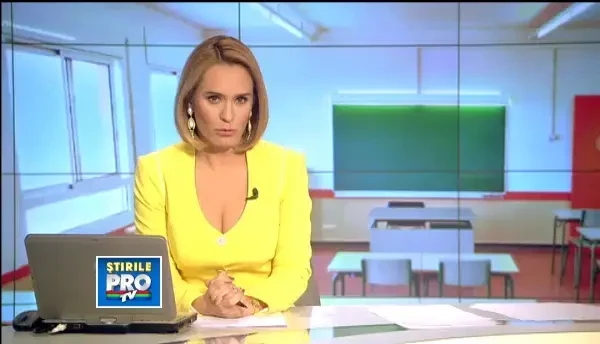 Visul lui Marius, tanarul care a invatat sa scrie cu nasul: "Lasati-ma sa fac si eu scoala"