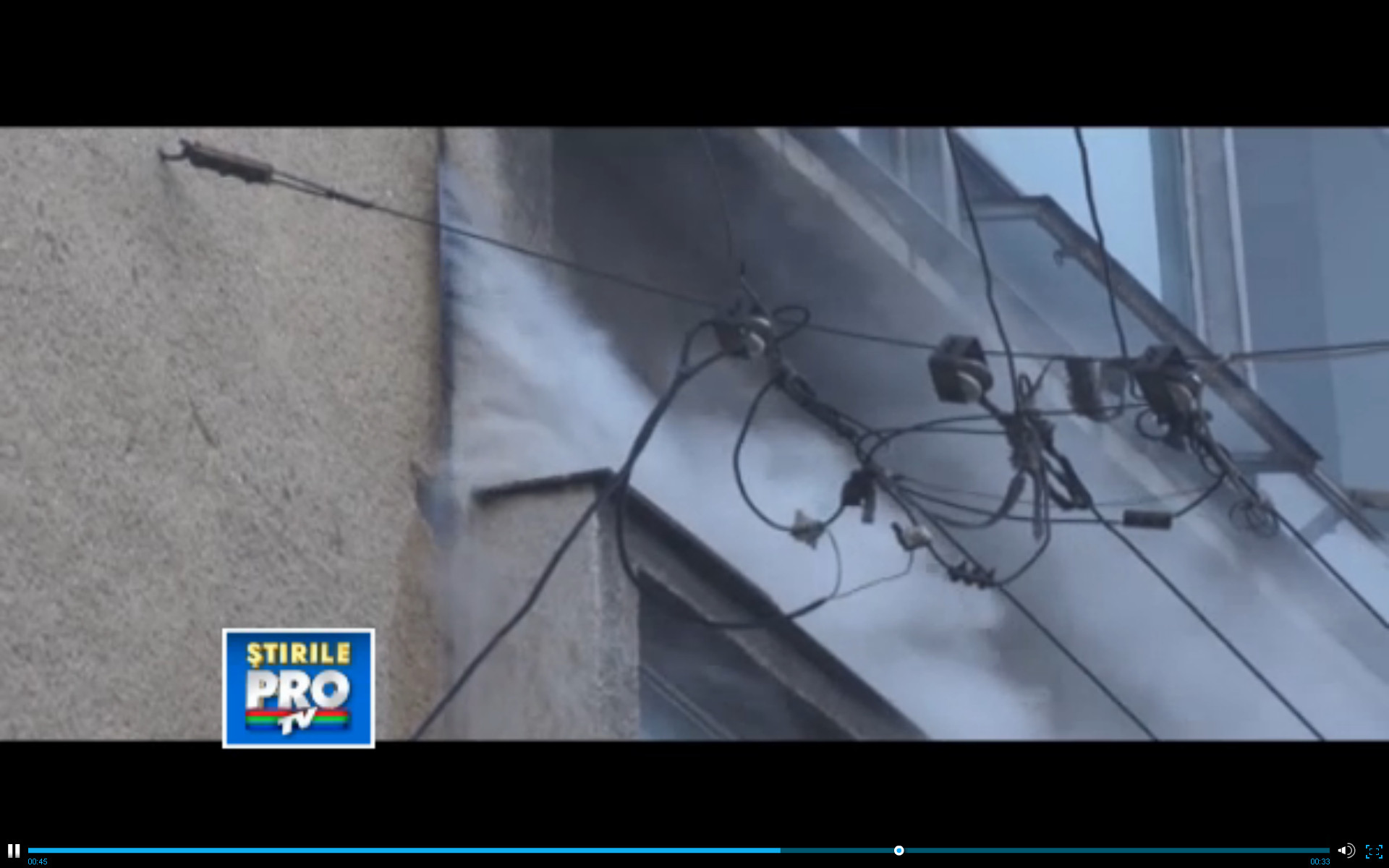 Incendiu in aceasta dimineata in centrul municipiului Oradea, la o fosta fabrica de textile