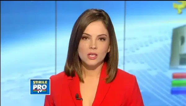 O mama si copilul ei ar fi ars intr-un incendiu daca fetele de la videochat nu dadeau alarma