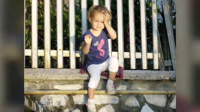 Demisie la varf in spitalul unde o fetita a murit dupa ce medicii i-au pus piciorul in ghips