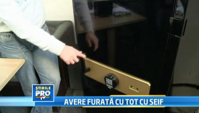 Jaf spectaculos in Caras-Severin.Hotii au luat un seif de o tona, plin cu 400.000 euro si bijuterii