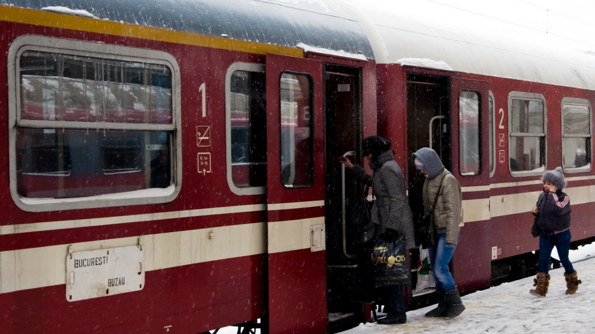 Trenurile romanesti vor atinge, in sfarsit, viteze de 160 km/ora. Care sunt tronsoanele avantajate