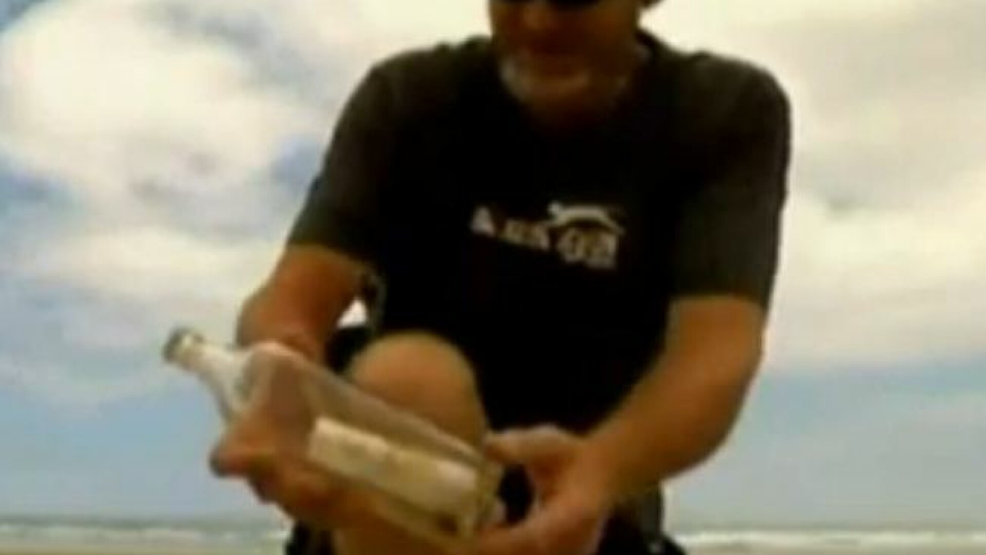 Un mesaj aruncat in mare s-a intors la familia celui care l-a scris dupa 76 de ani. VIDEO