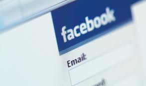 Clipul care a starnit indignare pe Facebook. Avea 16.000 de share-uri si 4.000 de like-uri in 7 ore
