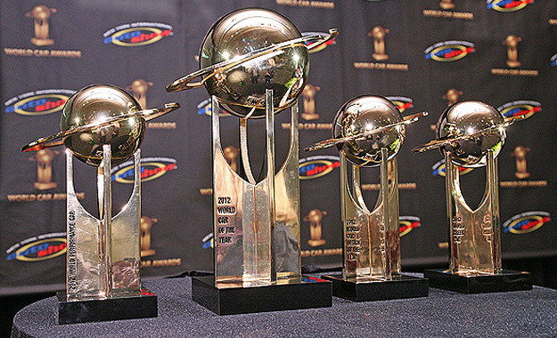 Doar 4 modele au ramas in cursa pentru masina anului 2013. Care va fi marea castigatoare?