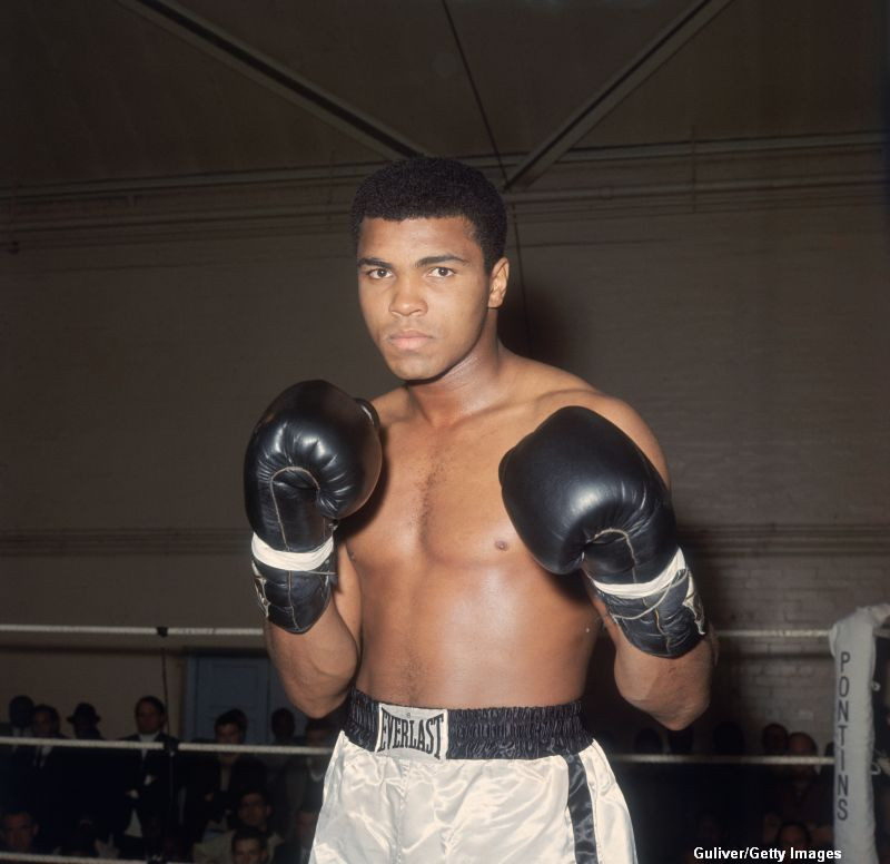 Muhammad Ali, legenda mondiala a boxului, a murit la 74 de ani. Drama prin care a trecut unul dintre cei mai iubiti sportivi
