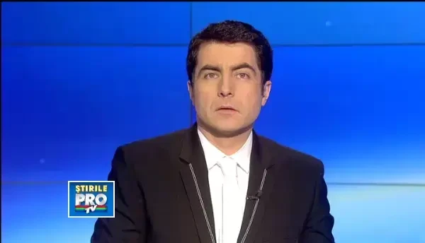 Trei masini s-au lovit ca niste bile de biliard intr-o intersectie din Buzau