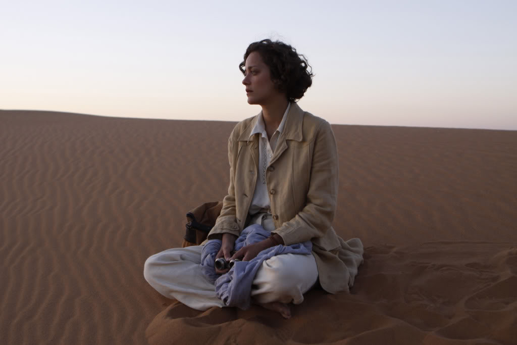 Impresionant. A fost singura care a crezut ca inca mai este in viata si l-a cautat in desert