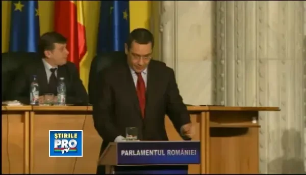 Victor Ponta in Parlament, despre bugetul pe 2013: Am promis revenirea salariilor bugetarilor