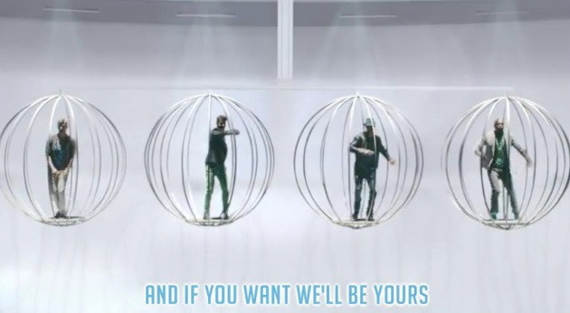 Barbatii din veceu si spactaspumoasele lor versuri…