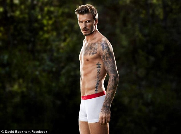 David Beckham, in lenjerie intima pentru H&M. Vezi ce mai noua reclama: by Guy Ritchie! VIDEO