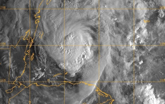 O furtuna de "proportii istorice" ameninta nord-estul SUA. New York a intrat in stare de alerta