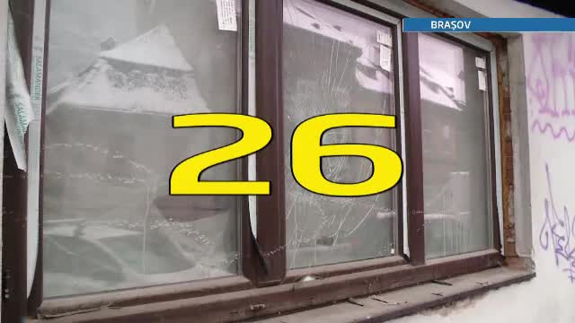 Noaptea devoratorilor de alcool. Trei petrecareti au facut prapad: 26 de vitrine si 20 de masini