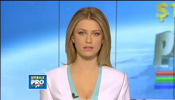 Un profesor s-a filmat in timp unei partide de amor. Scenele s-au petrecut in incinta scolii