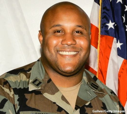 Fostul politist dat in urmarire generala in California a vazut inainte de crima "Django Unchained"