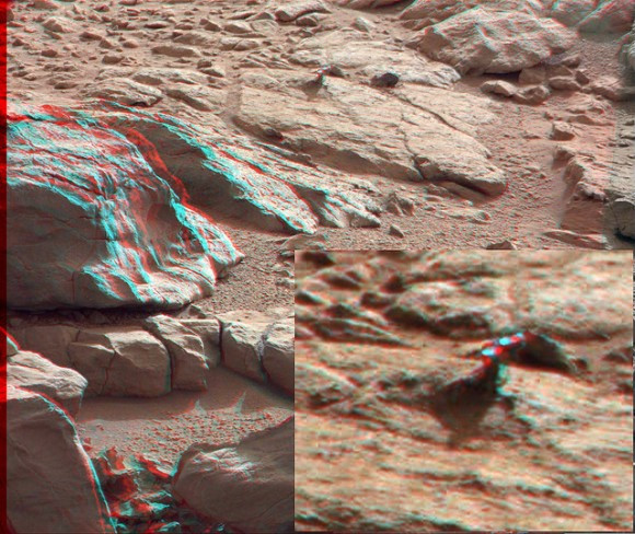 FOTO. Un alt obiect misterios fotografiat de Curiosity pe Marte. "Pare sa fie crescut in stanca"