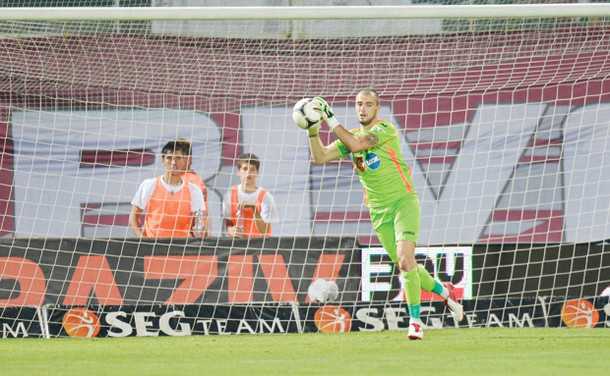 CFR s-a mutat de ieri la Milano. Un singur plus si multe minusuri