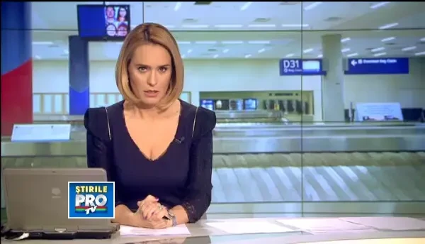 Schema simpla prin care angajati ai Aeroportului Otopeni iti furau din bagaje, la cala. VIDEO