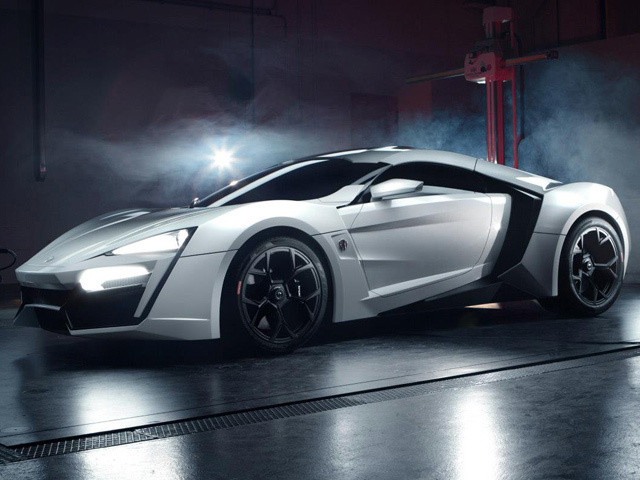 Lykan HyperSport - 7