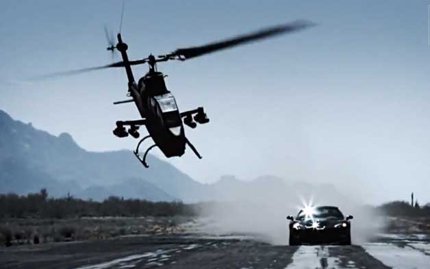 Un elicopter s-a prabusit in direct, in timpul unei curse de la Top Gear! VIDEO