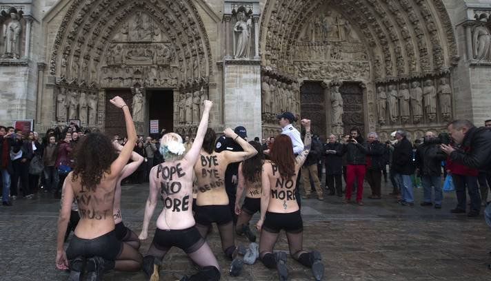 Femen, Notre-Dame