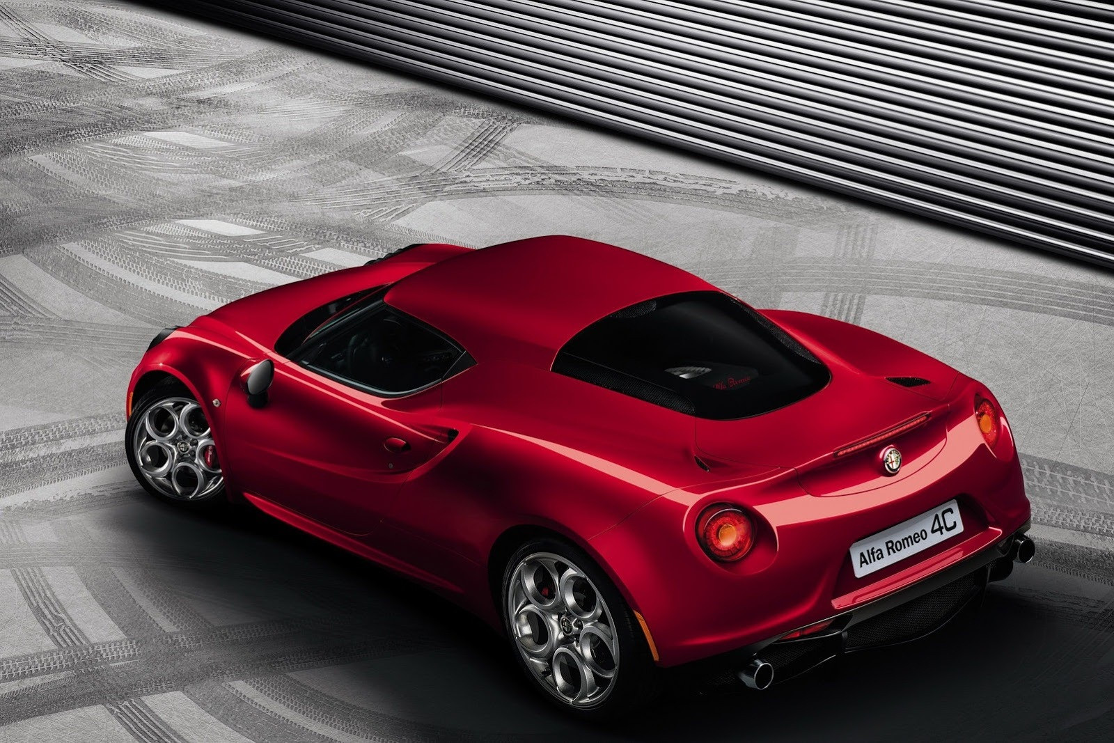Alfa Romeo 4C - 3
