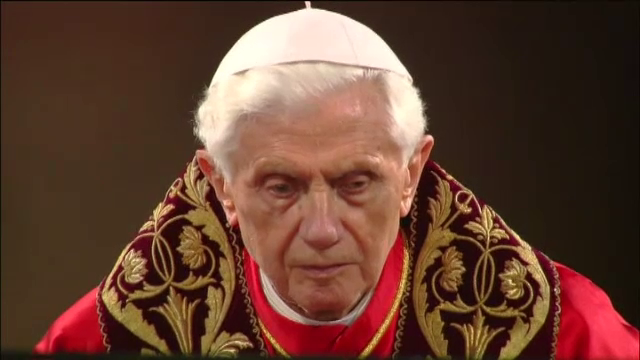 Demisia Papei Benedict al XVI-lea a intrat in vigoare. Ultimul mesaj a fost transmis pe Twitter