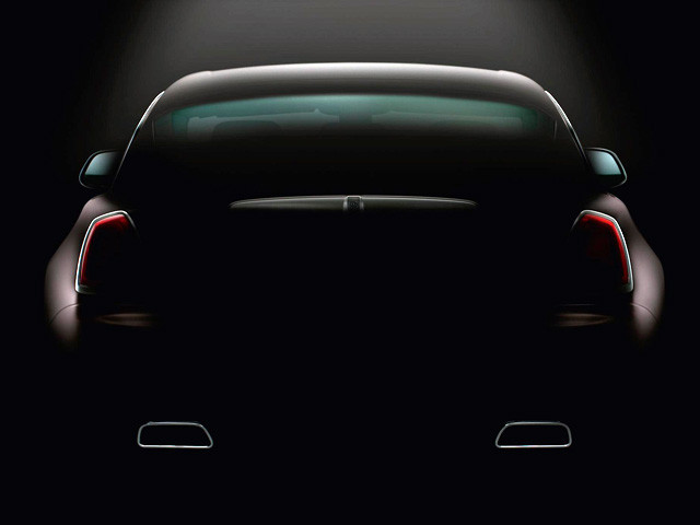 Striptease Rolls-Royce! Wraith isi arata partea "intunecata"!