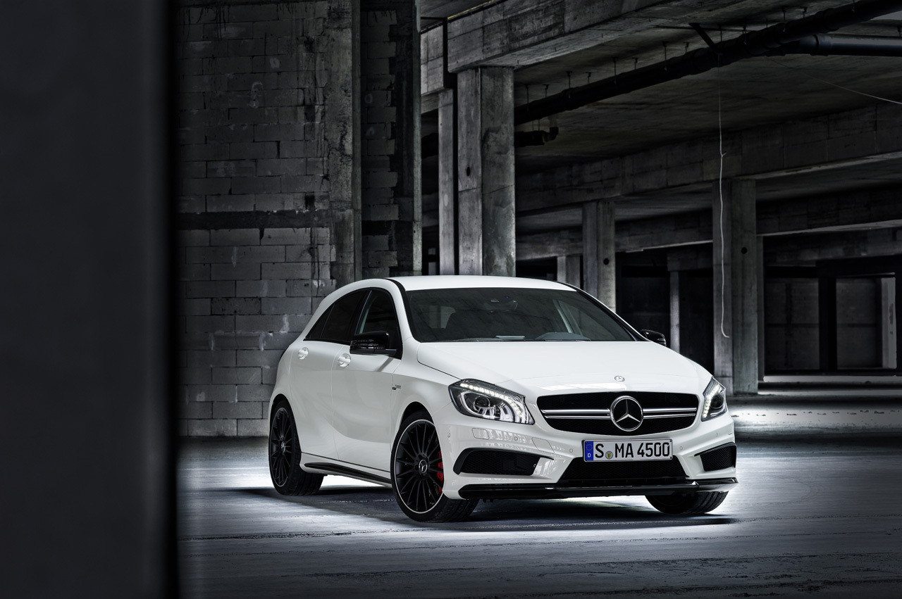 Mercedes A45 AMG - 6